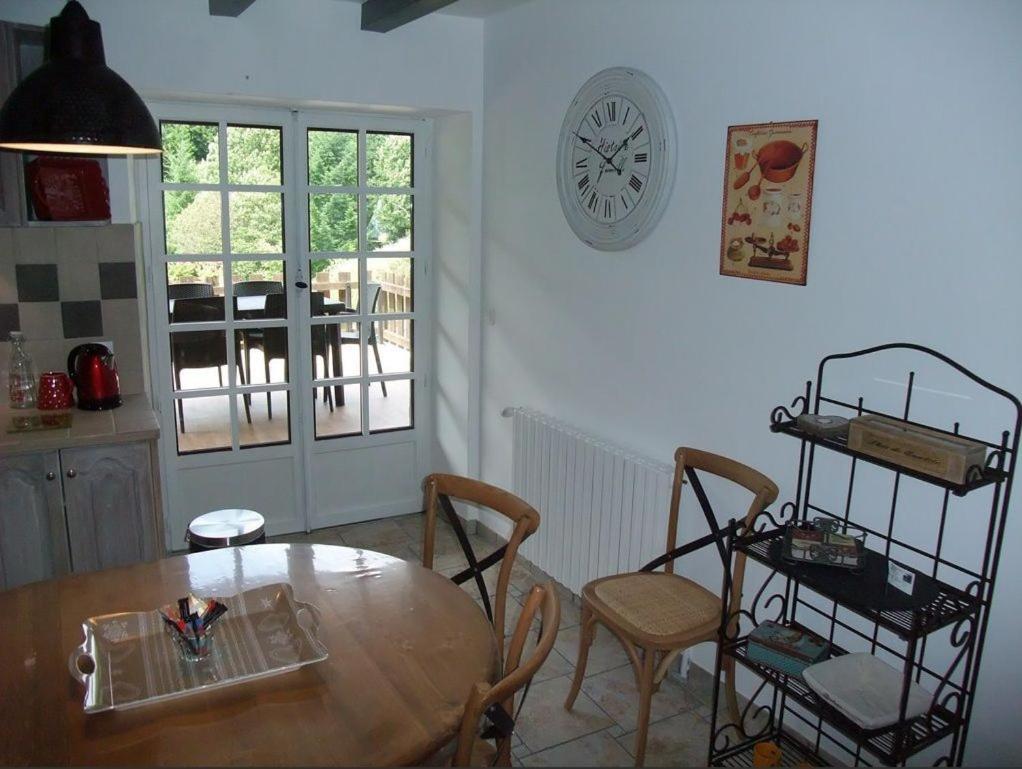 Le Domaine Du Grand Cellier Gites Appartement En Savoie Tournon Ngoại thất bức ảnh